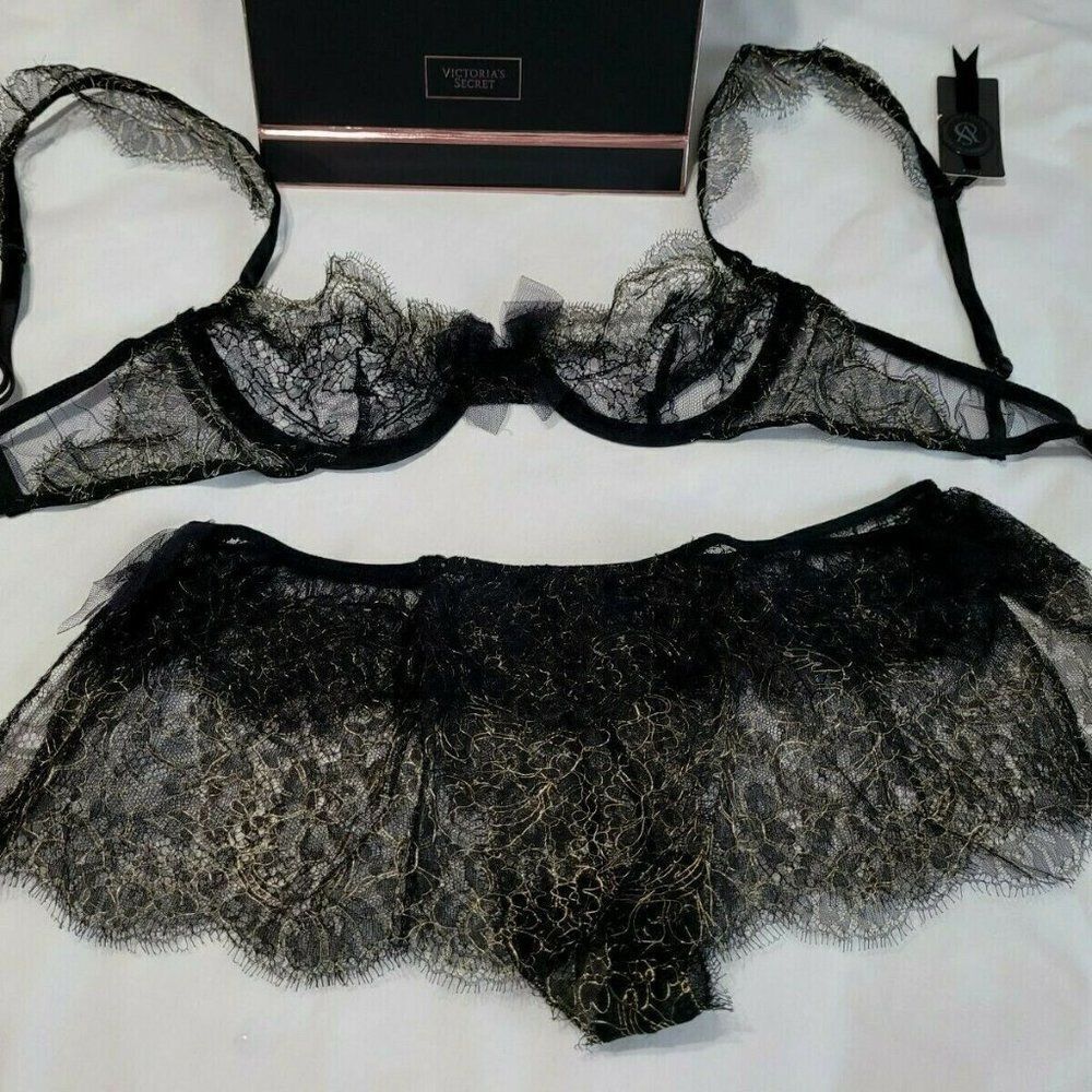 VS DESIGNER COLLECTION Unlined Bra -  Skirt Thong Set 315